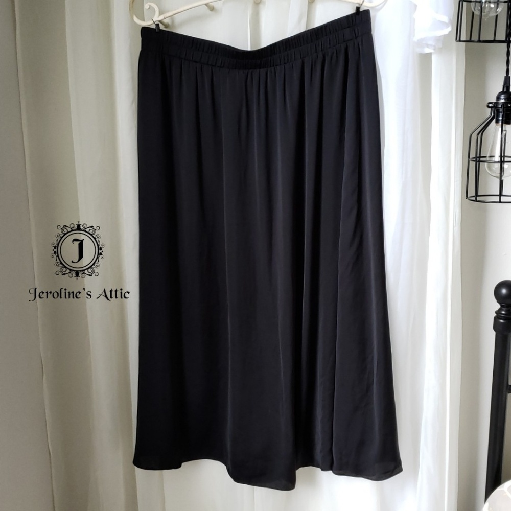 Soft Surroundings  Black 100% Polyester Skirt